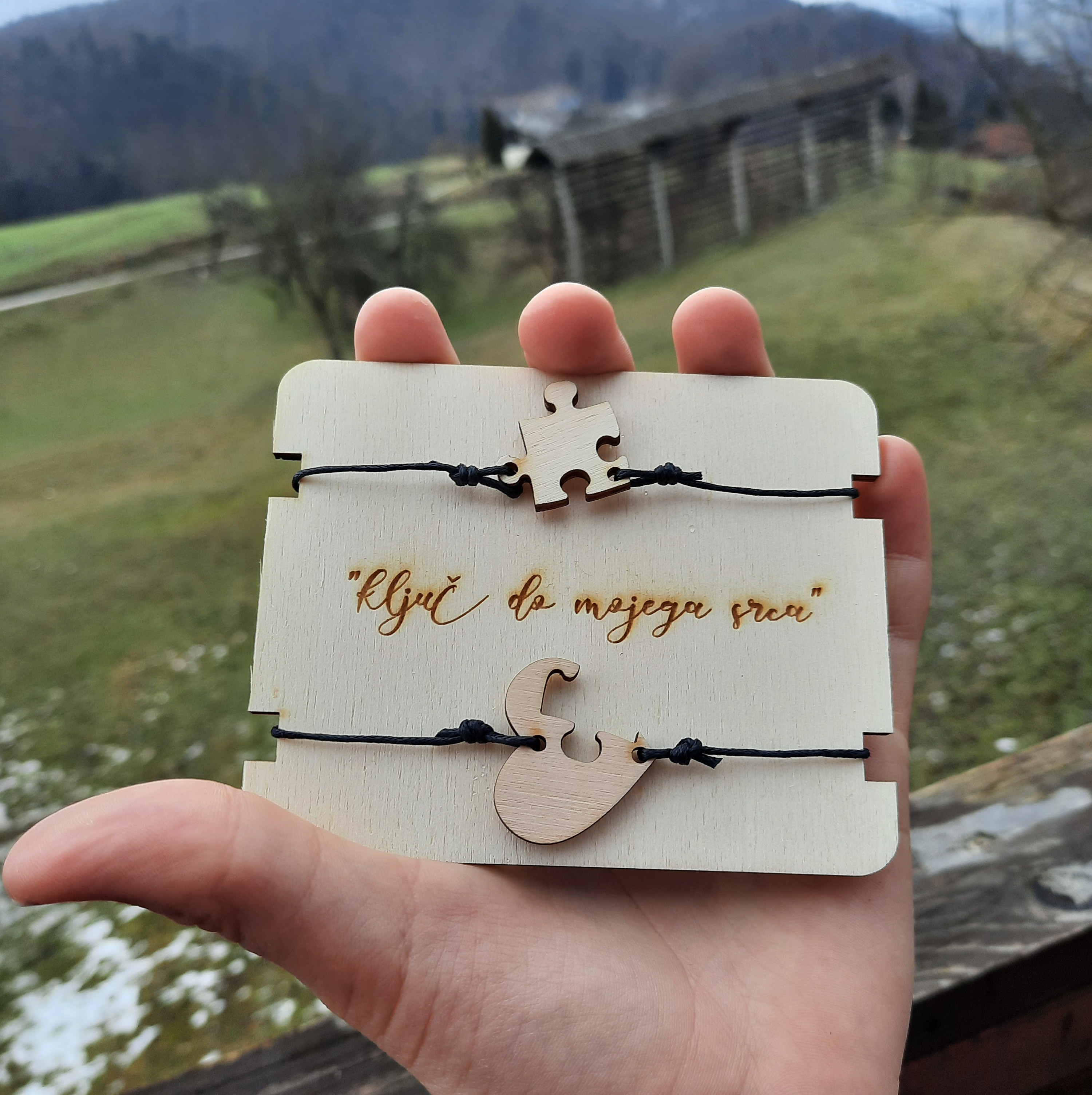 Zapestnica sestavljanka srca