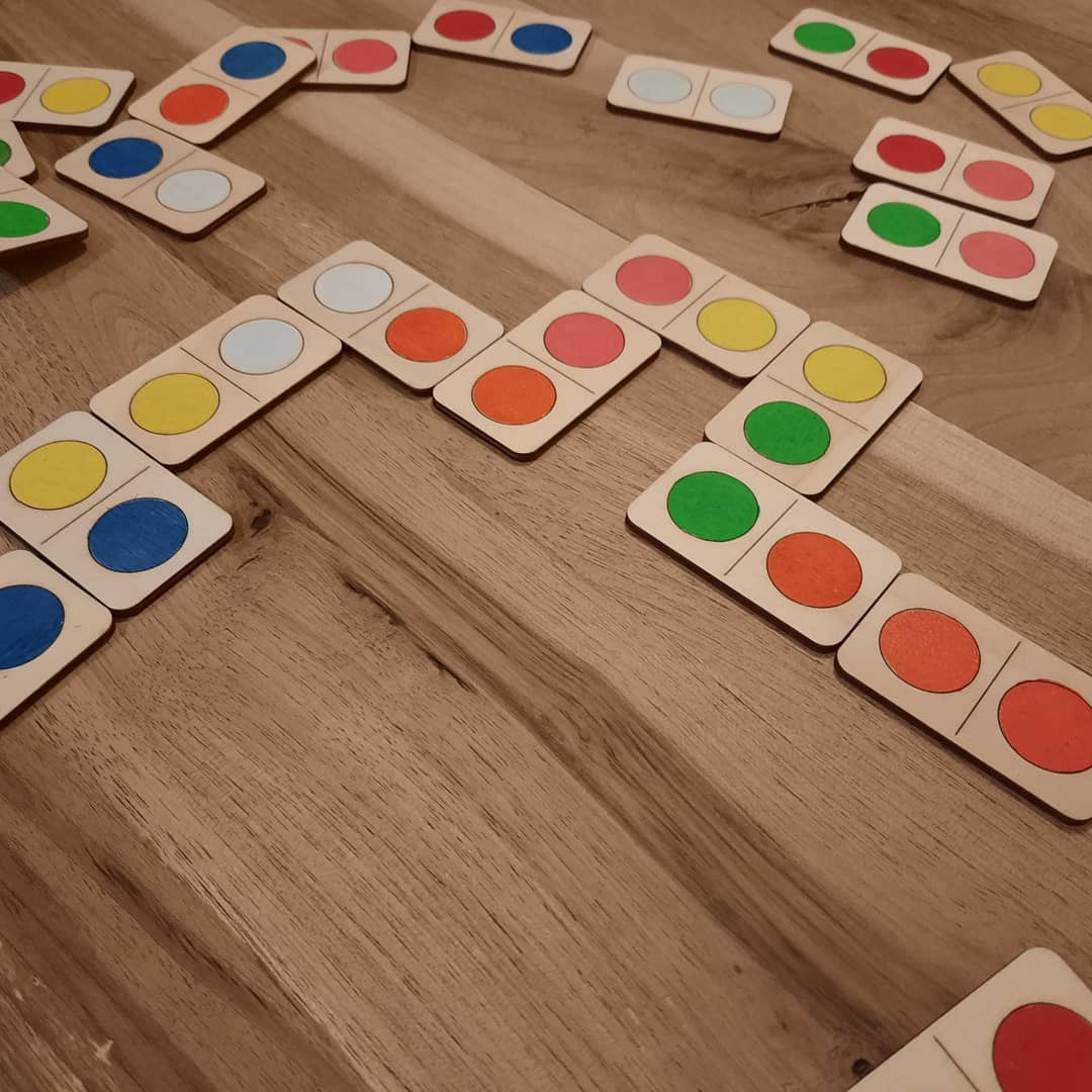 Domine - spoznaj barve