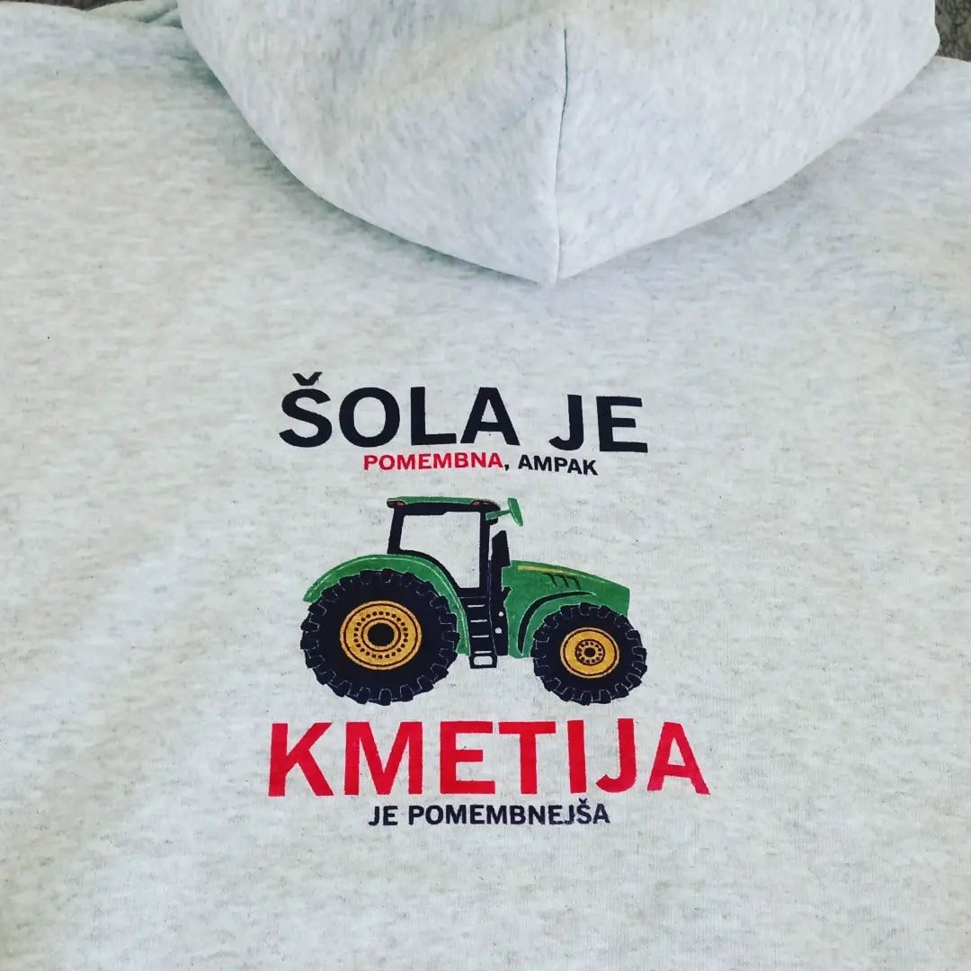 Pulover - kapucar KMETIJA