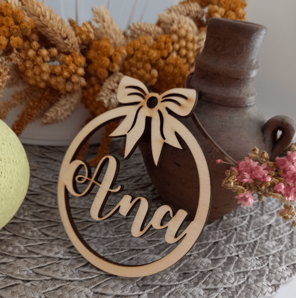 Lesena bunkica z imenom