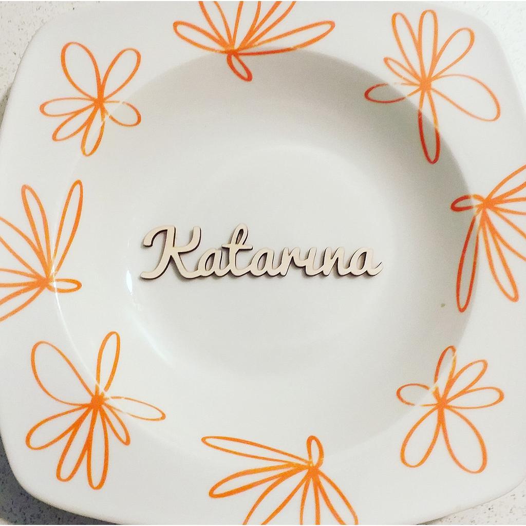 Sedežni red - izrezano ime