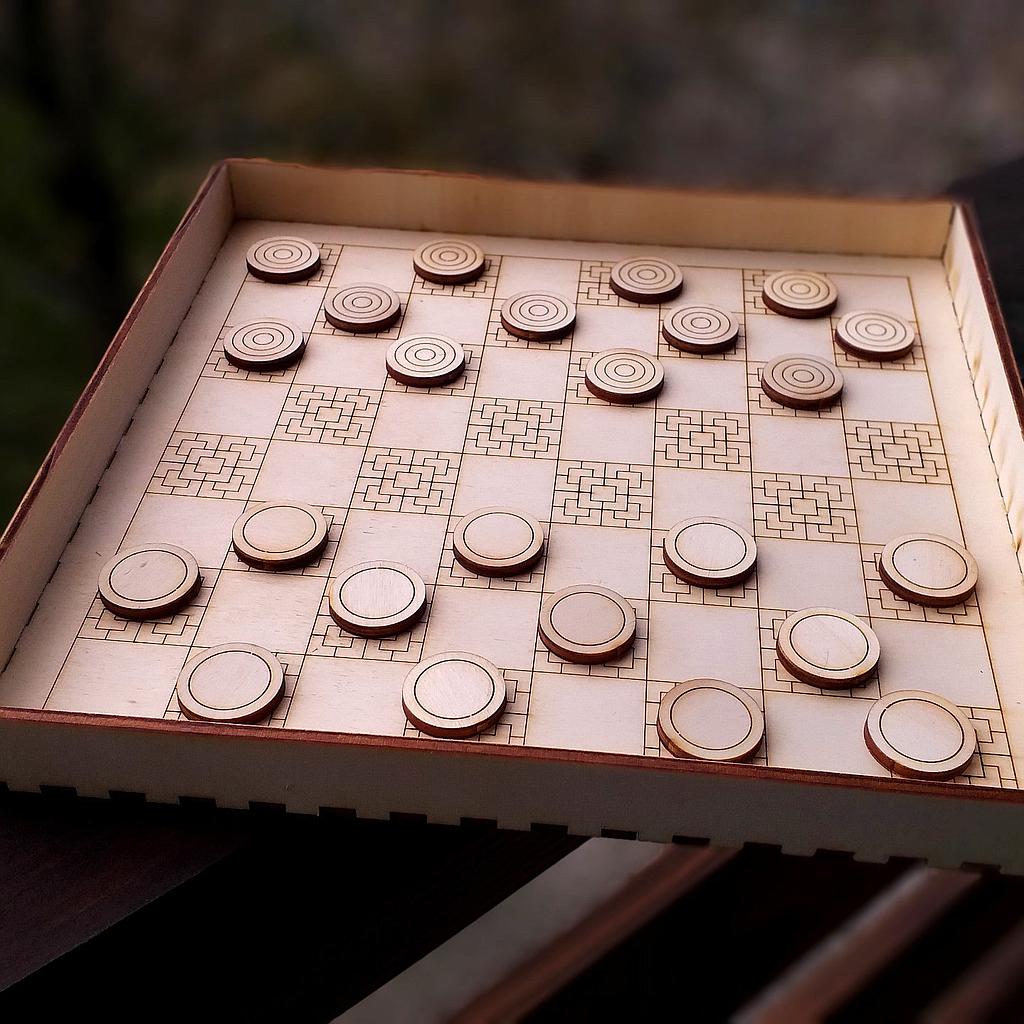 Dama - družabna igra