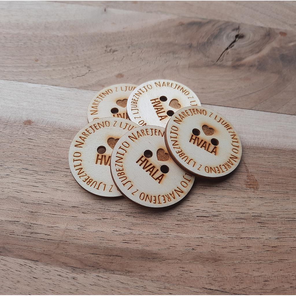 Našitek - narejeno z ljubeznijo