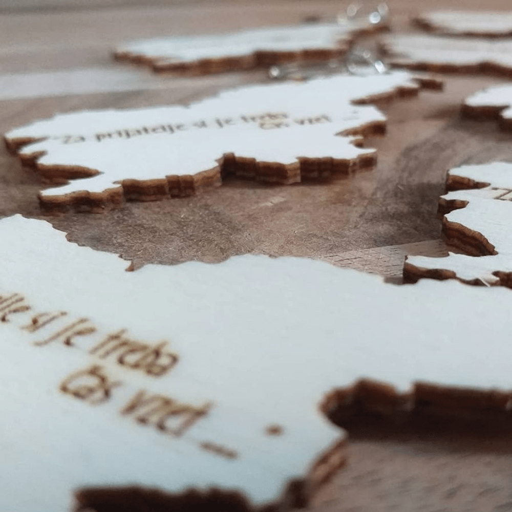 Obesek za ključe - Slovenija