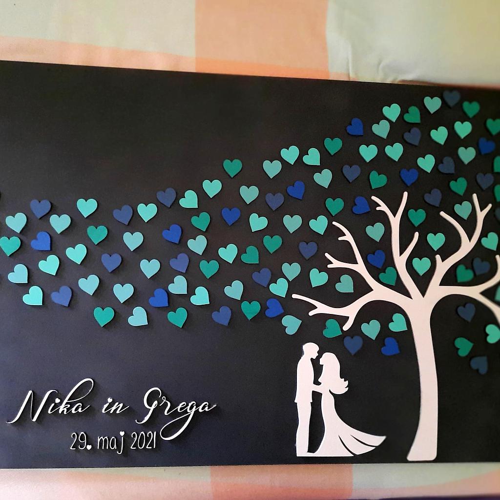 Tabla drevo s srčki (poroka)