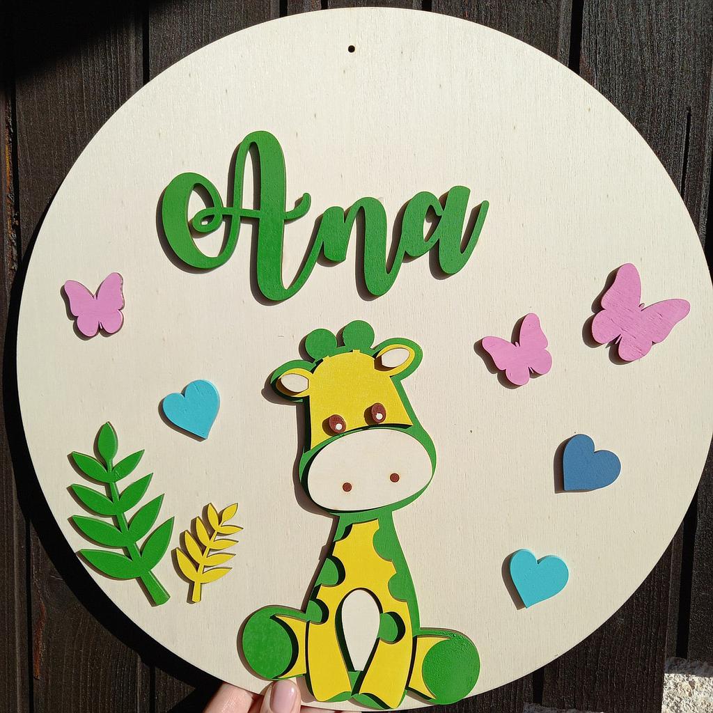 Napis za otroško sobo (Tabla z imenom in motivom)