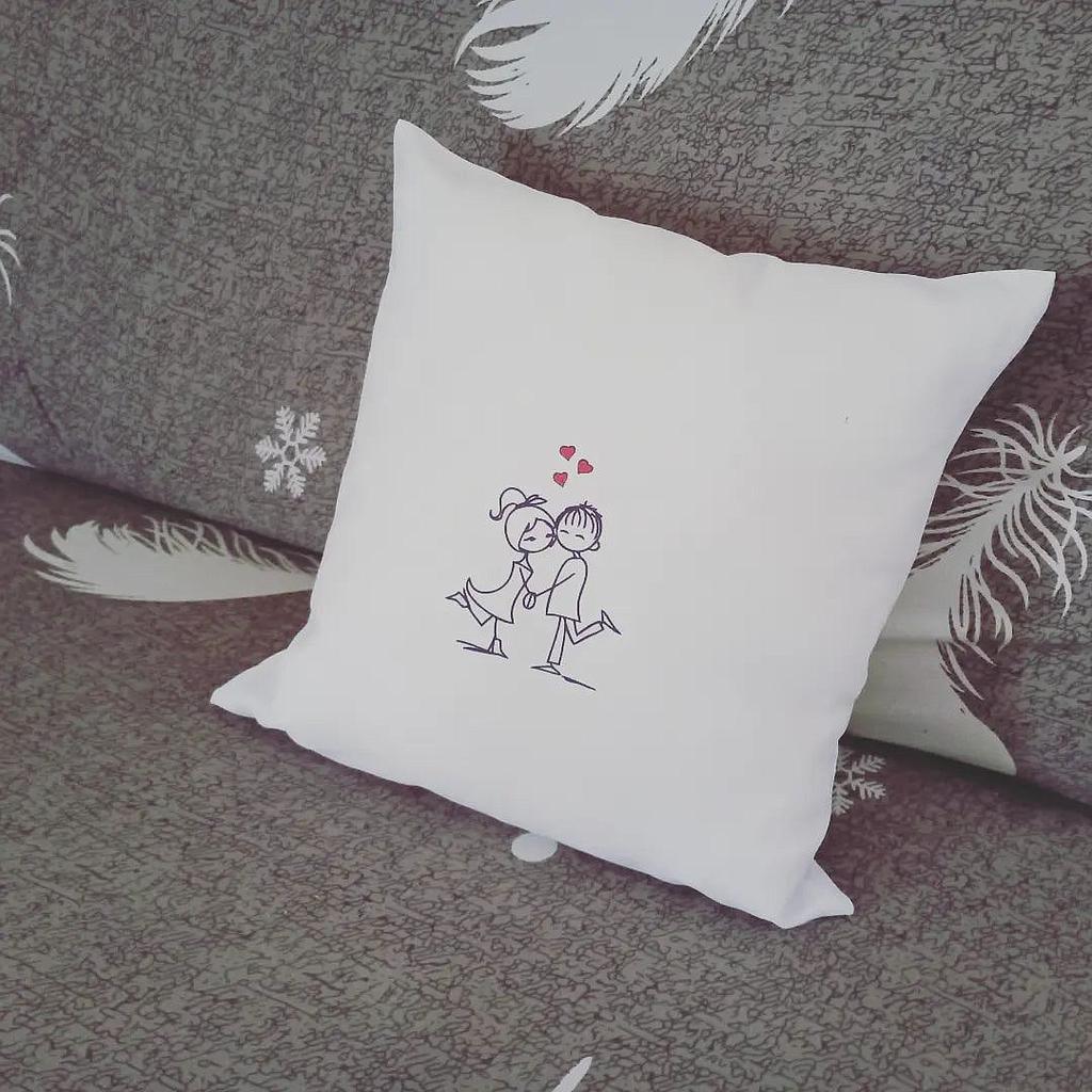 Mala okrasna blazina s prevleko 25x25 cm