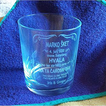 Sedežni red - kozarec