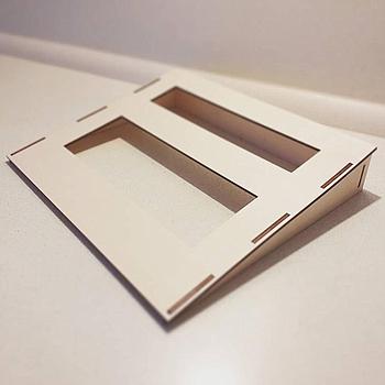 Podstavek za prenosni računalnik